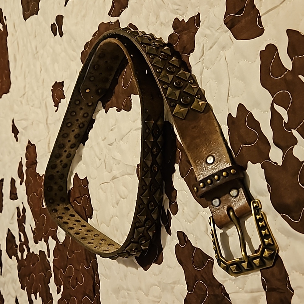 Embellished Women's Belt